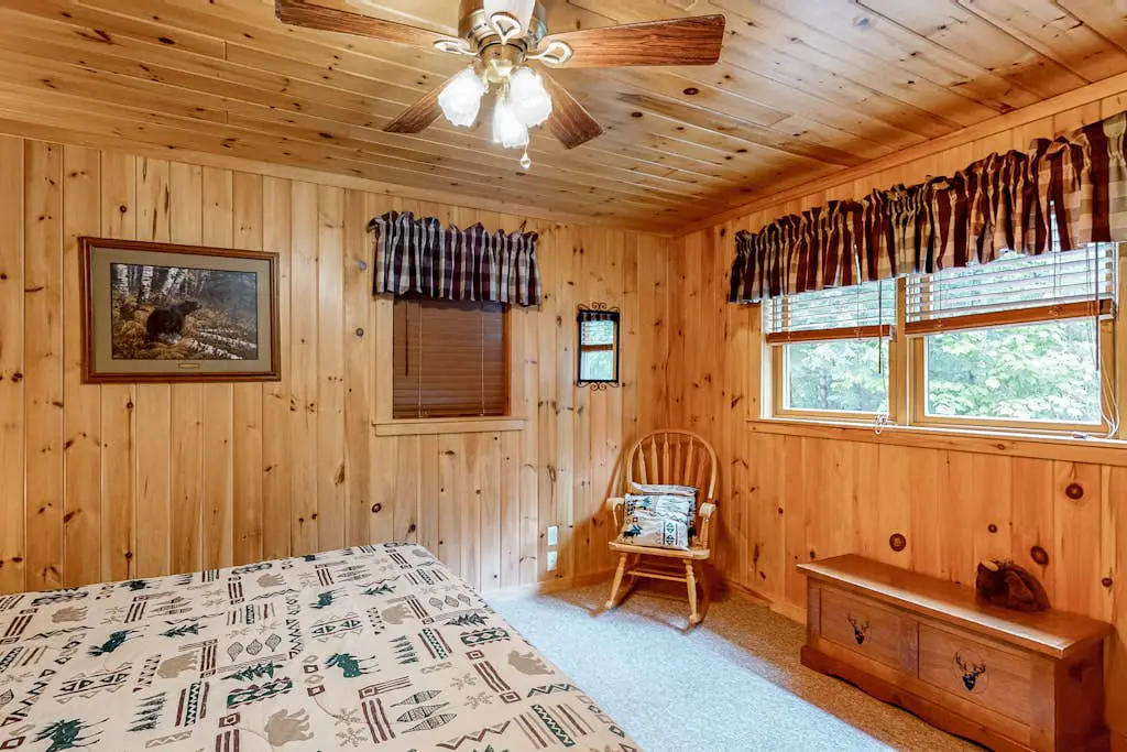 Lakeview Duplex Cabin -Combo Cabin #2 and Cabin #3