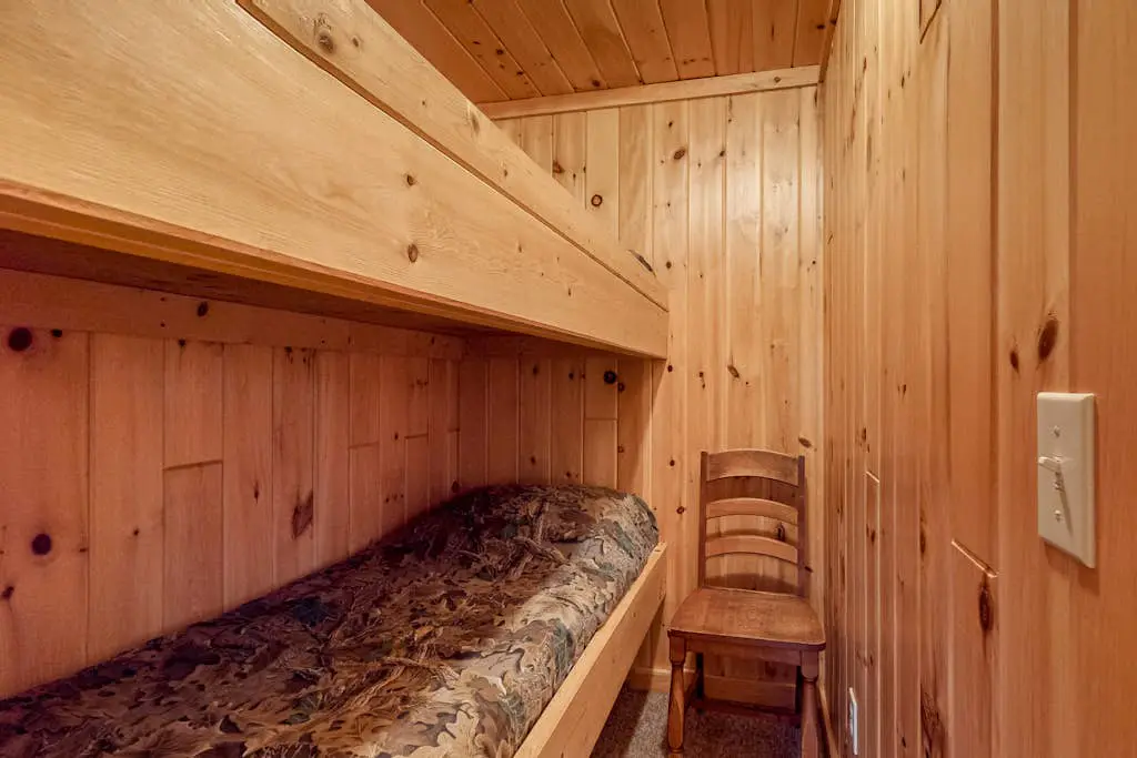 Lakeview Duplex Cabin -Combo Cabin #2 and Cabin #3