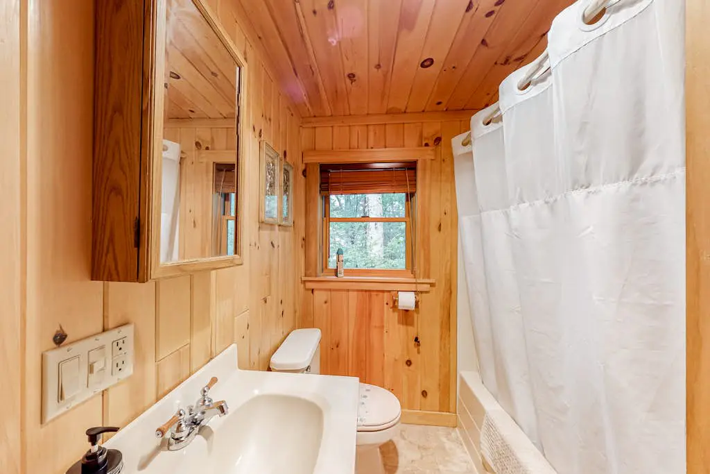 Lakeview Duplex Cabin -Combo Cabin #2 and Cabin #3