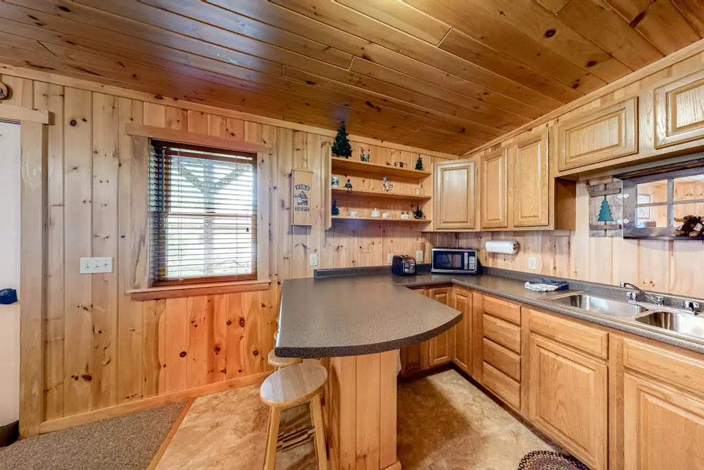 Lakeview Duplex Cabin -Combo Cabin #2 and Cabin #3