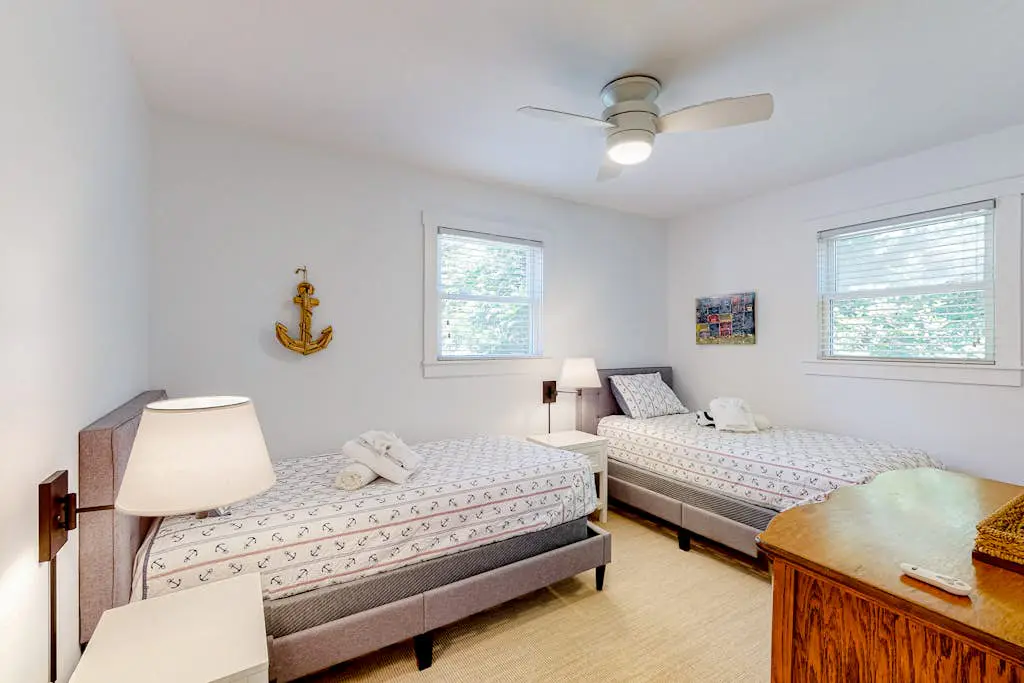 Barretts Watch Main House and Apartment