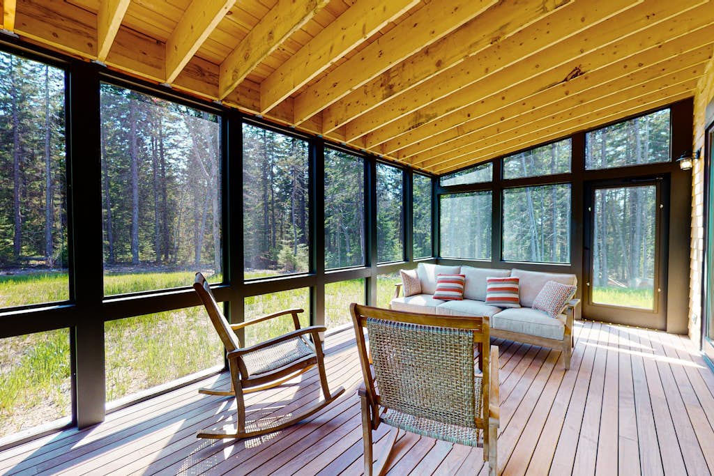 Quiet, modern, dog-friendly home with ocean views, private trails & firepit