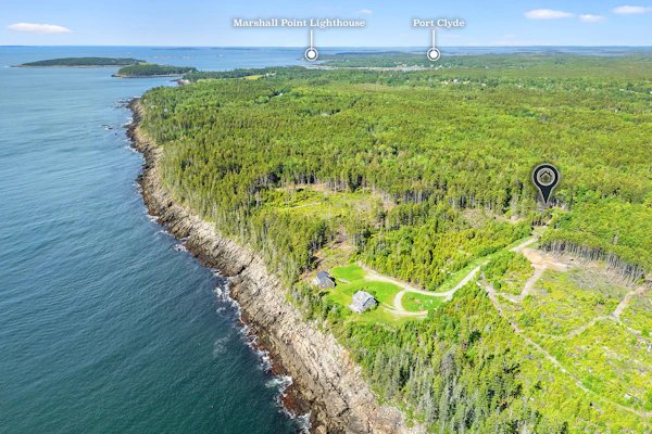 Quiet, modern, dog-friendly home with ocean views, private trails & firepit