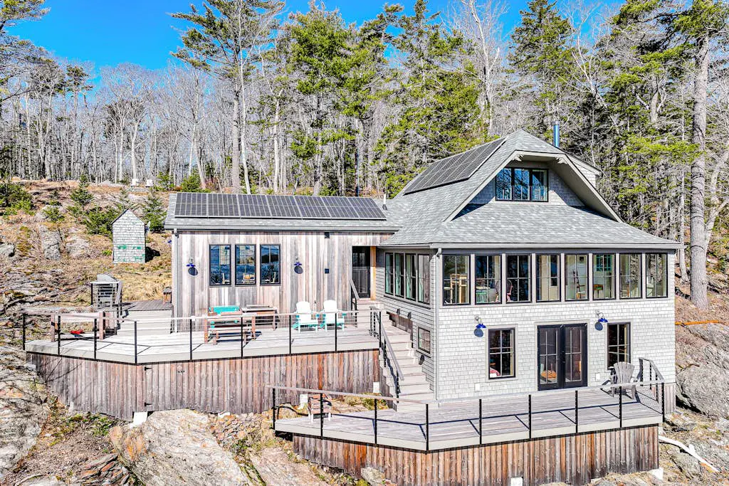 Cottage on the Coast