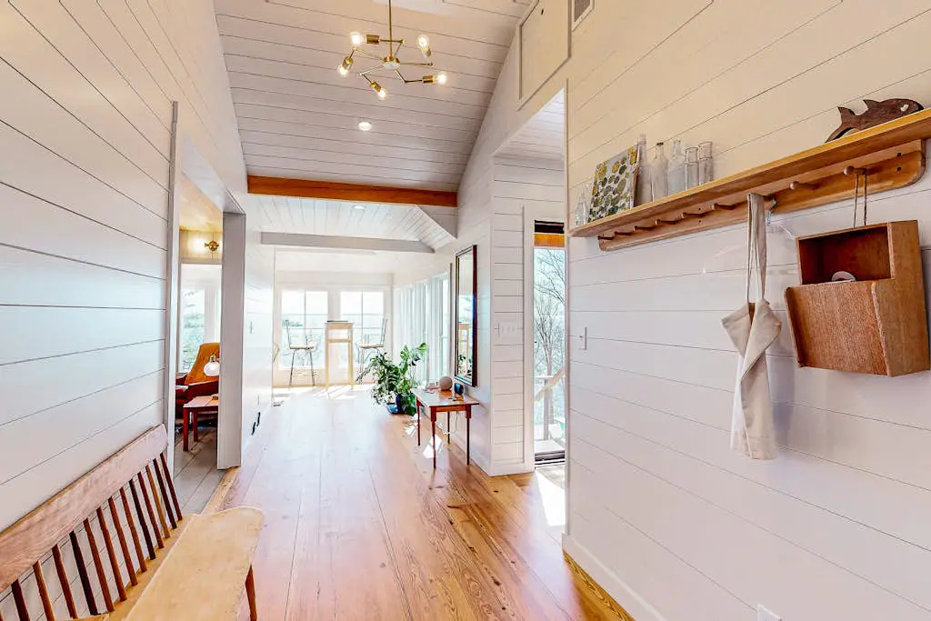 Cottage on the Coast