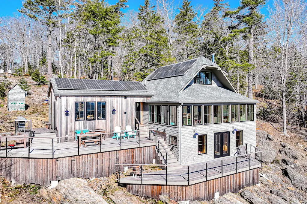 Cottage on the Coast