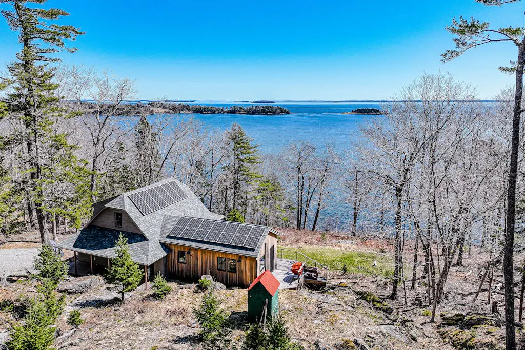 Cottage on the Coast