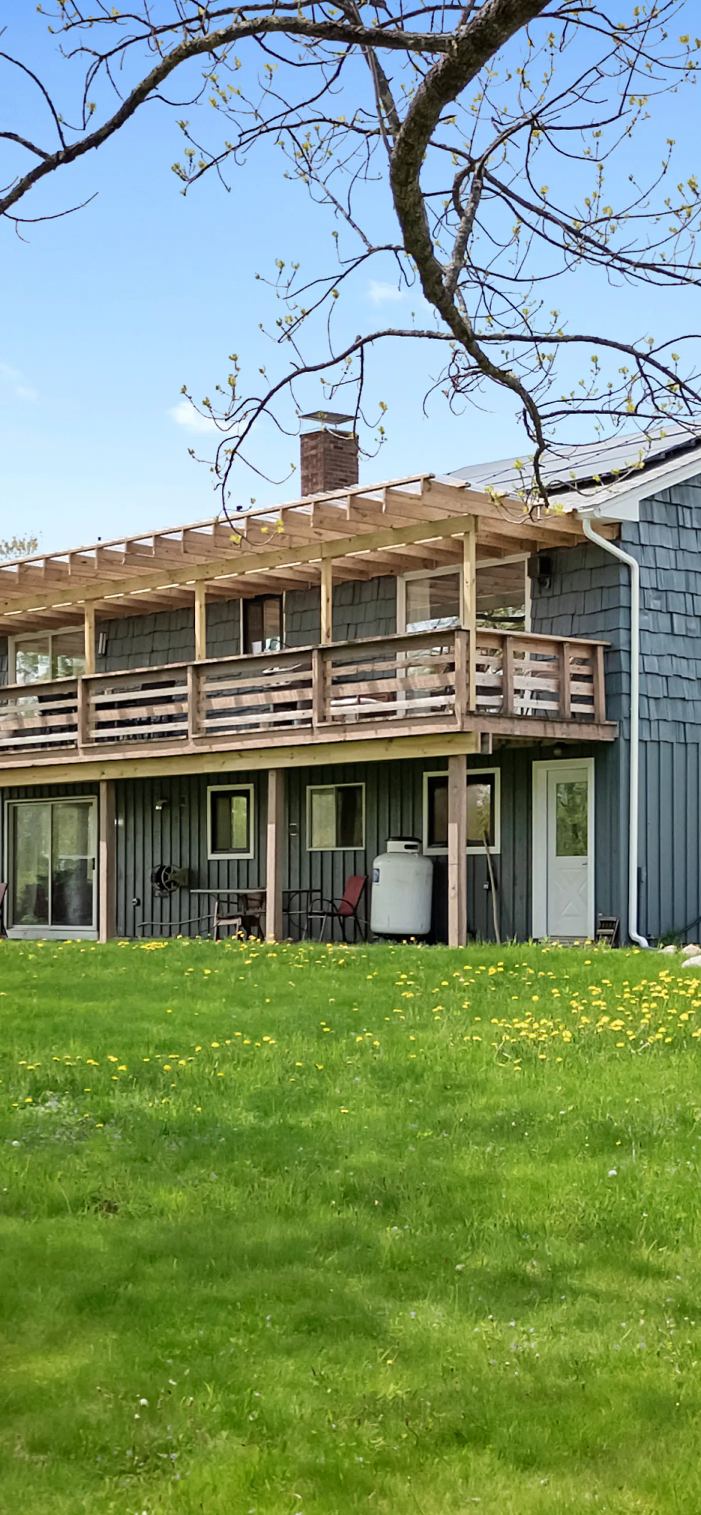 Evelyn's River Front Retreat