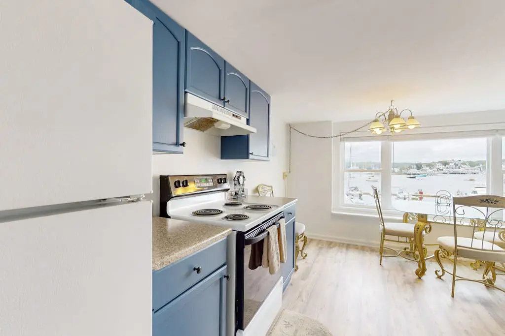Ocean Breeze Condo