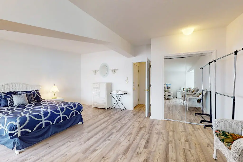 Ocean Breeze Condo