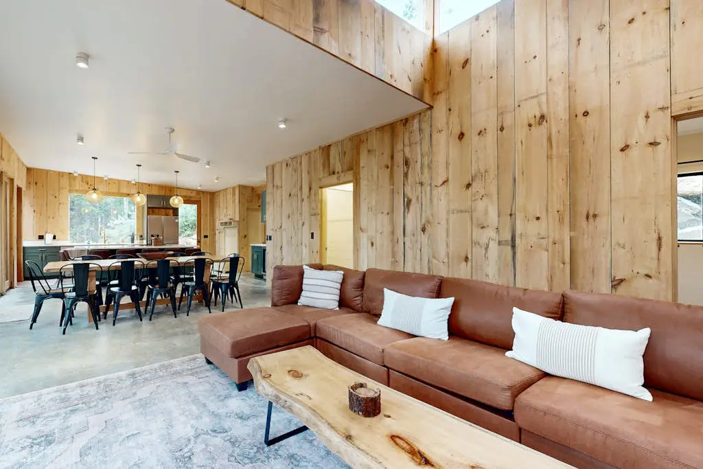 Hideaway House