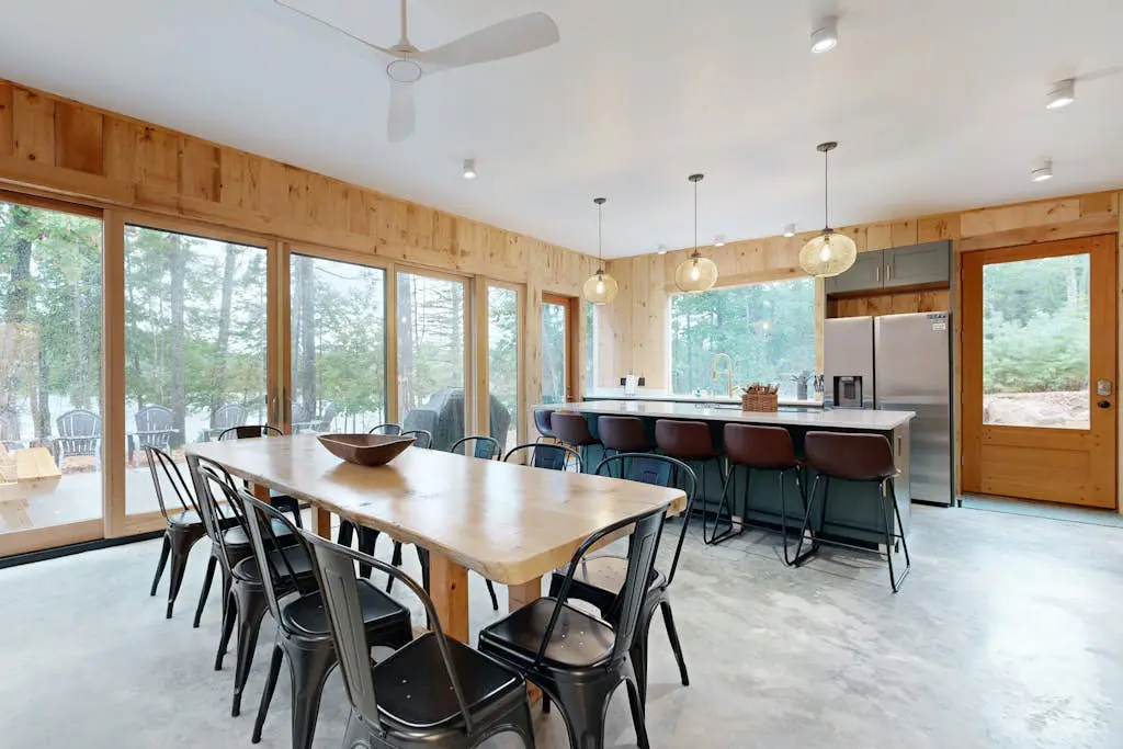 Hideaway House
