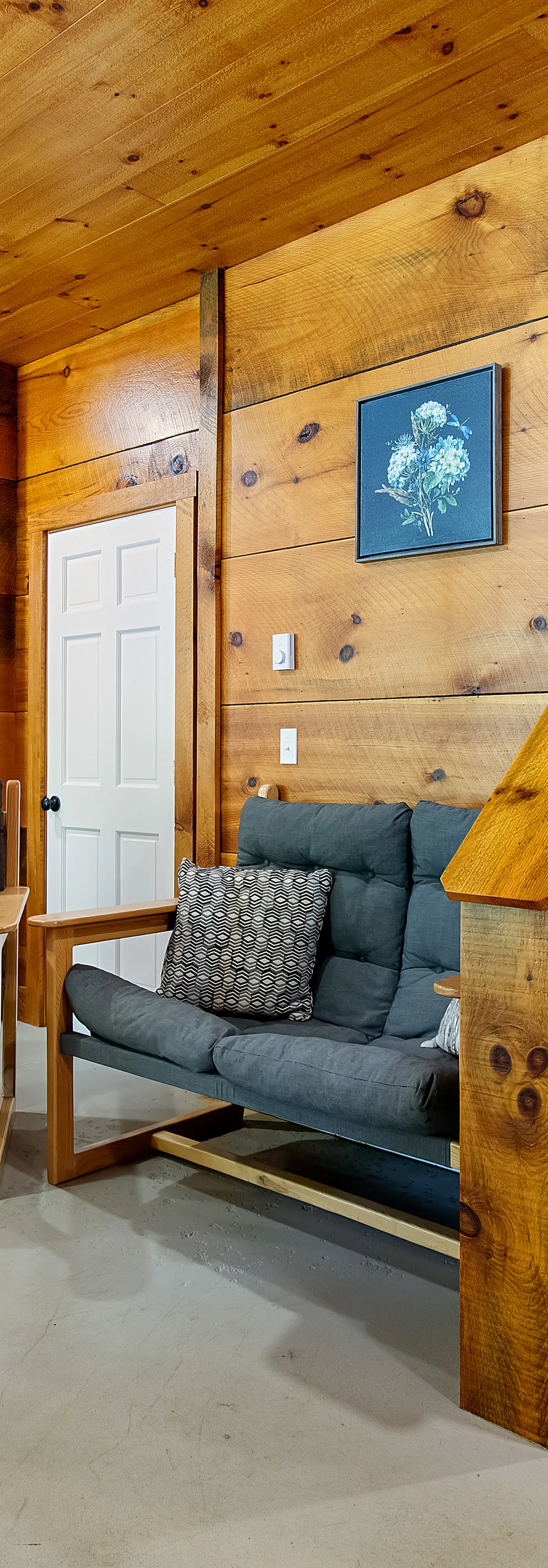 Hunt Acres Grey Cottage