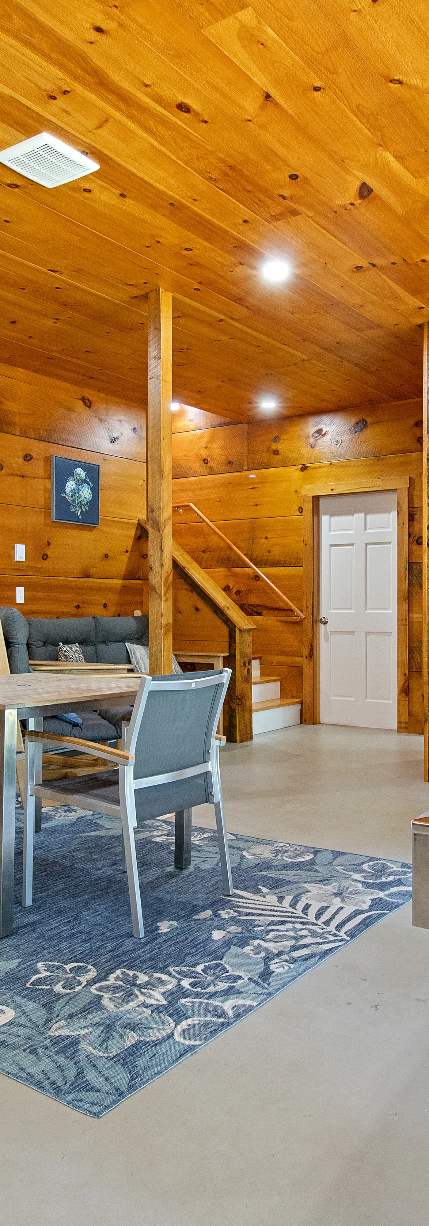 Hunt Acres Grey Cottage