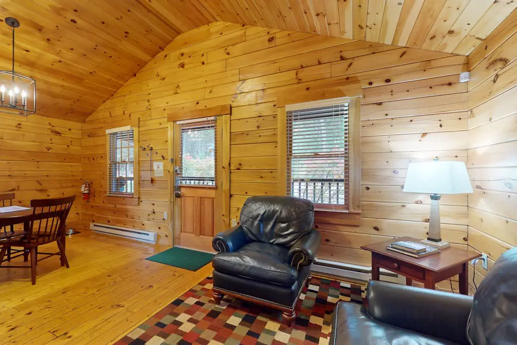 Woodpecker Cabin 87