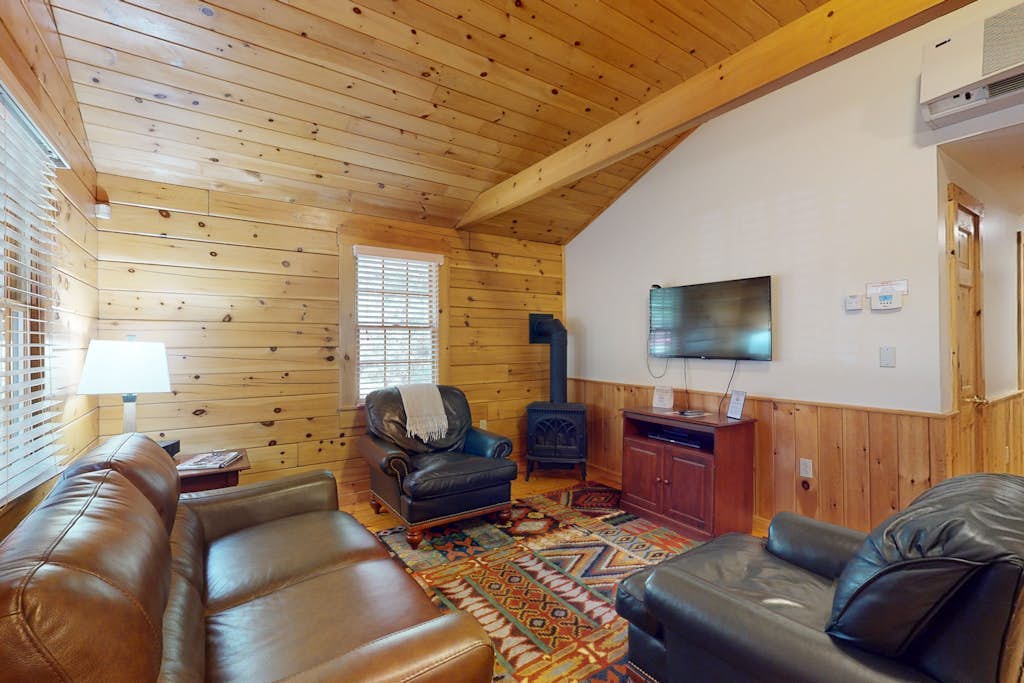 Willow Cabin 82