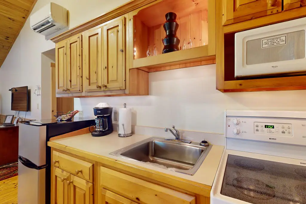 Cedar Cabin 78