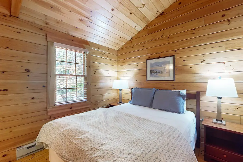Cedar Cabin 78