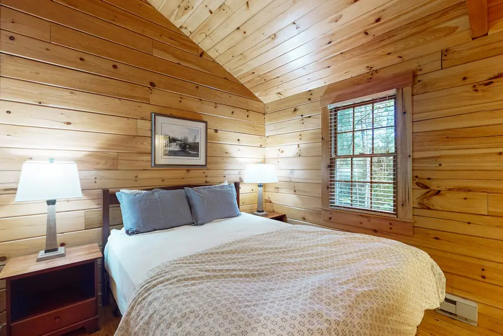 Cedar Cabin 78