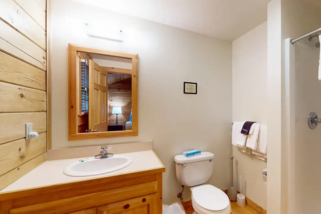 Cedar Cabin 78