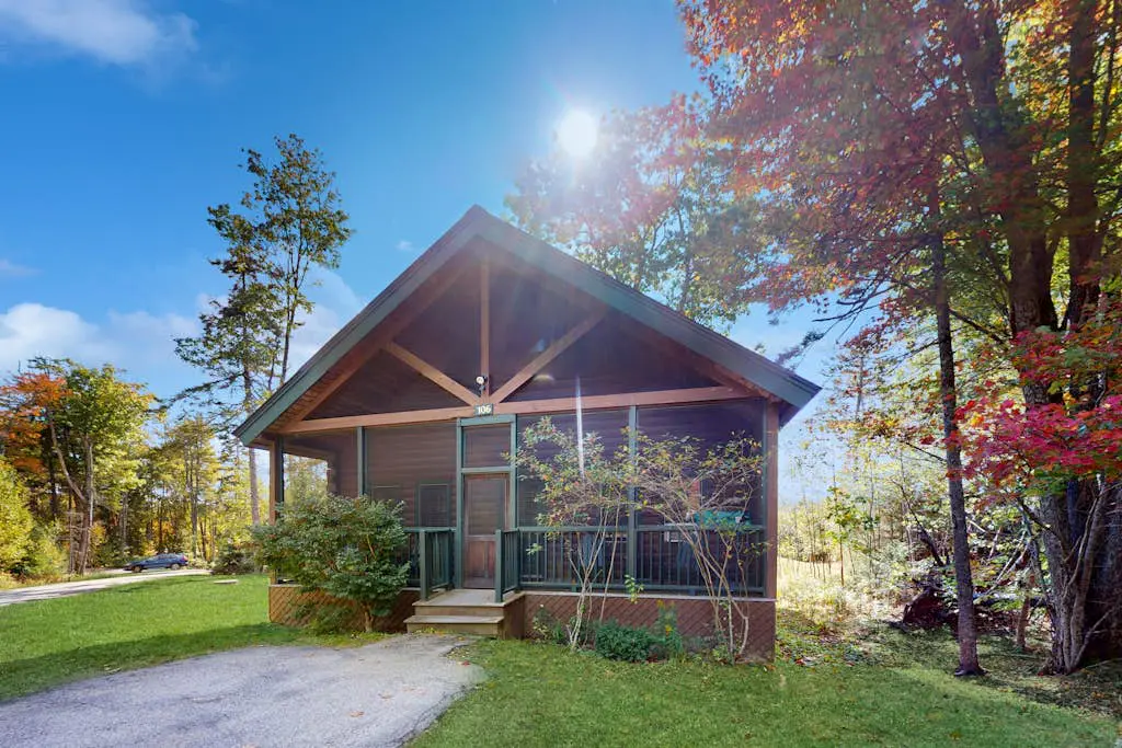 Lynx Cabin 106