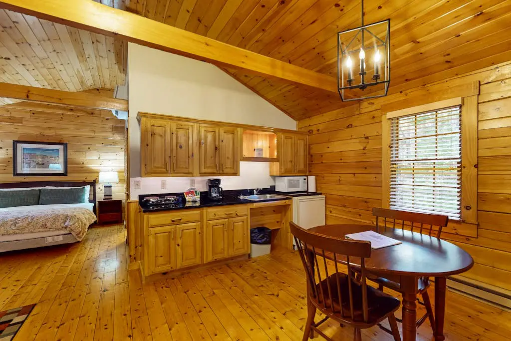 Loon Cabin 89
