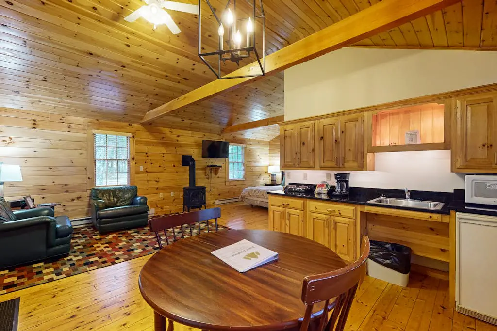 Loon Cabin 89