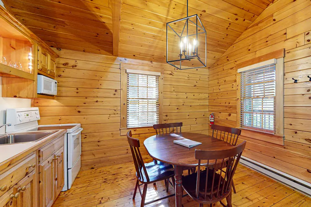 Hickory Cabin 80