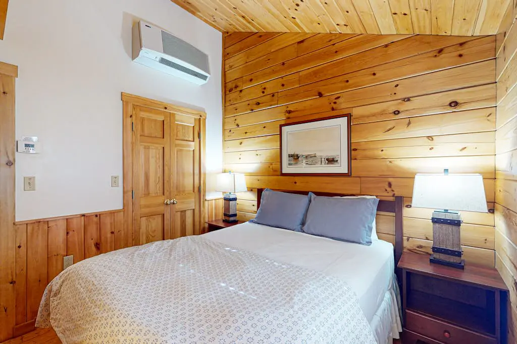 Hickory Cabin 80
