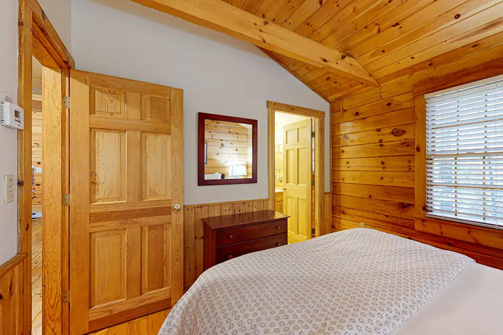 Hickory Cabin 80