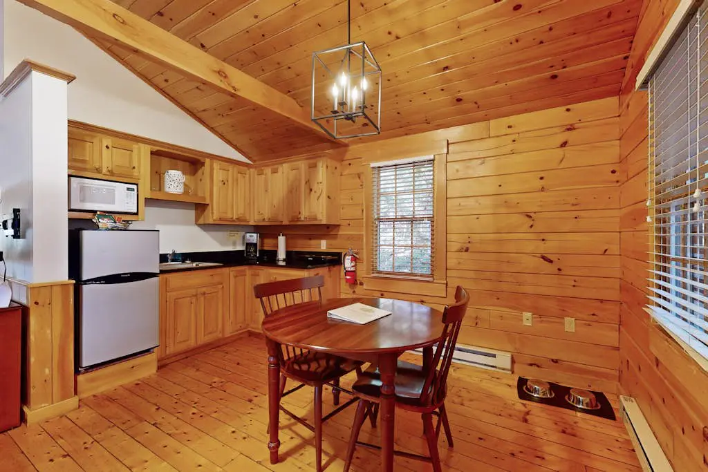 Eagle Cabin 81
