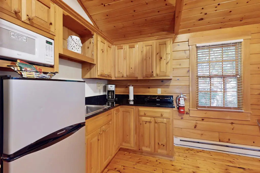 Eagle Cabin 81