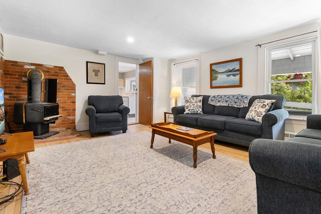 Ledgewood 7 - Large home in Seal Harbor. Walk, hike, bike on trails right out your front door