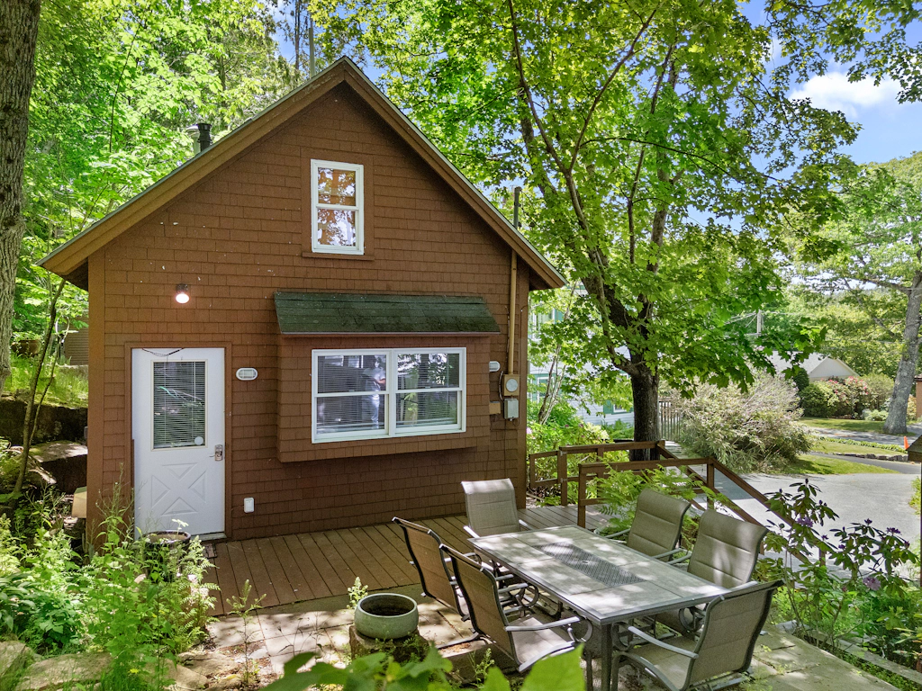 Ledgewood 11A