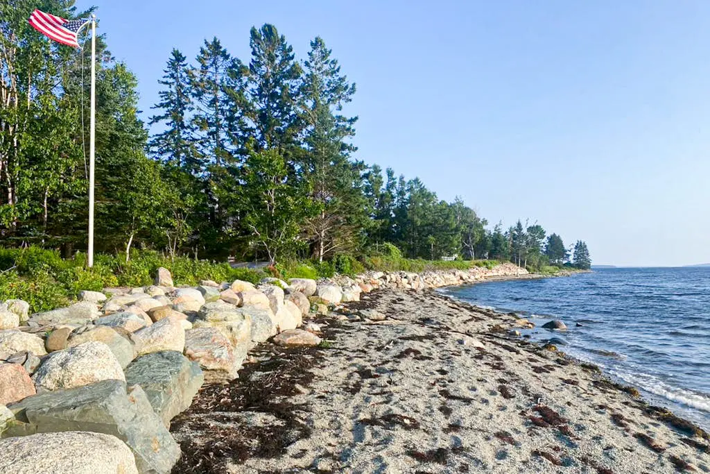 Union Bay Cottage - The Love Shack