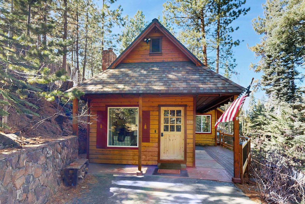 Lakeview Cabin at the Cove 