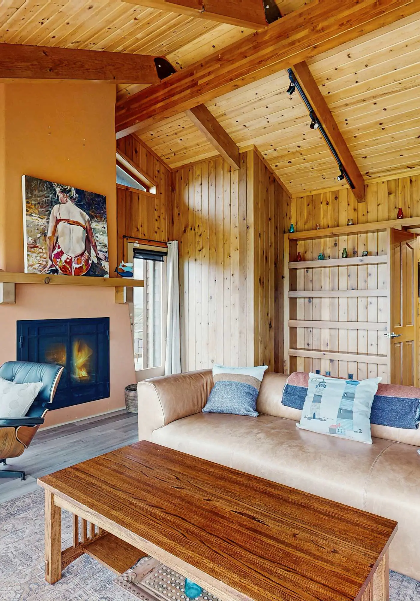 Mendocino Oceanfront Home - Hot Tub & BBQ
