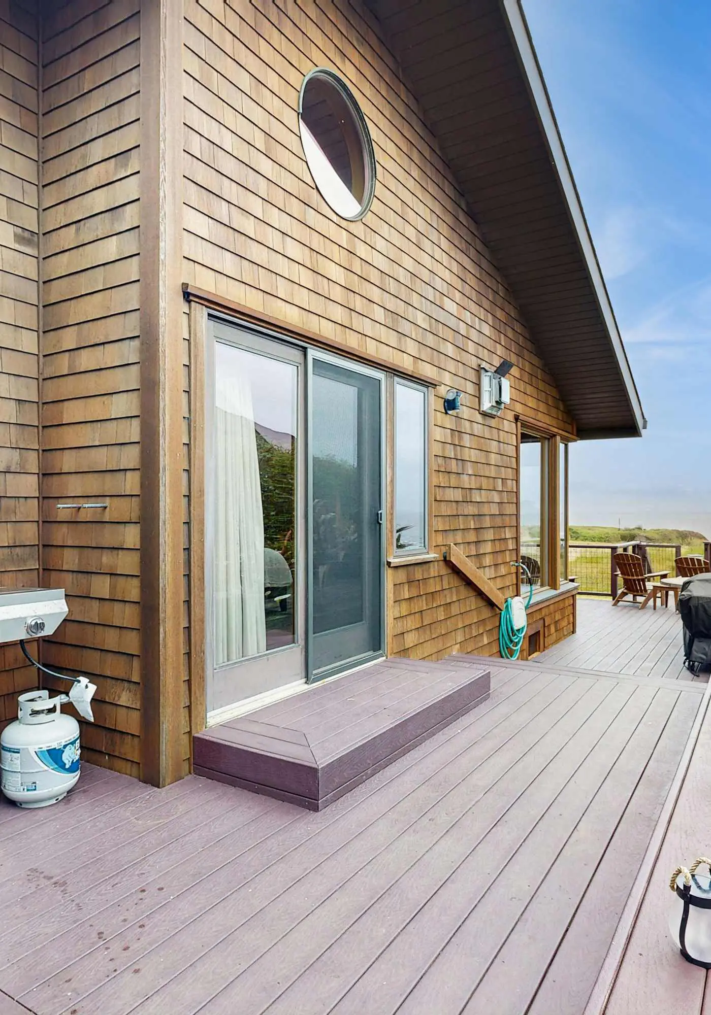Mendocino Oceanfront Home - Hot Tub & BBQ