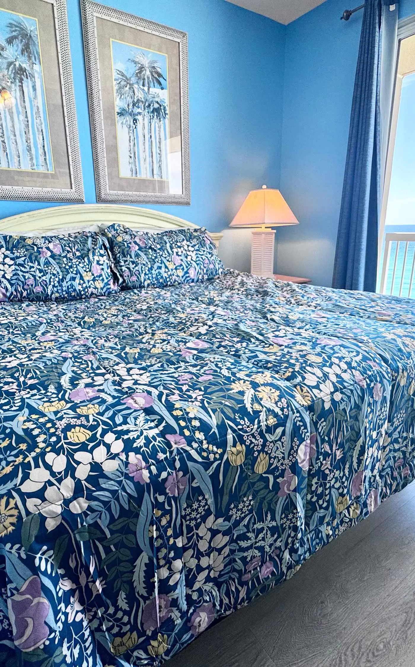 2 BR Oceanfront Condo with Shared Pool & Hot Tub