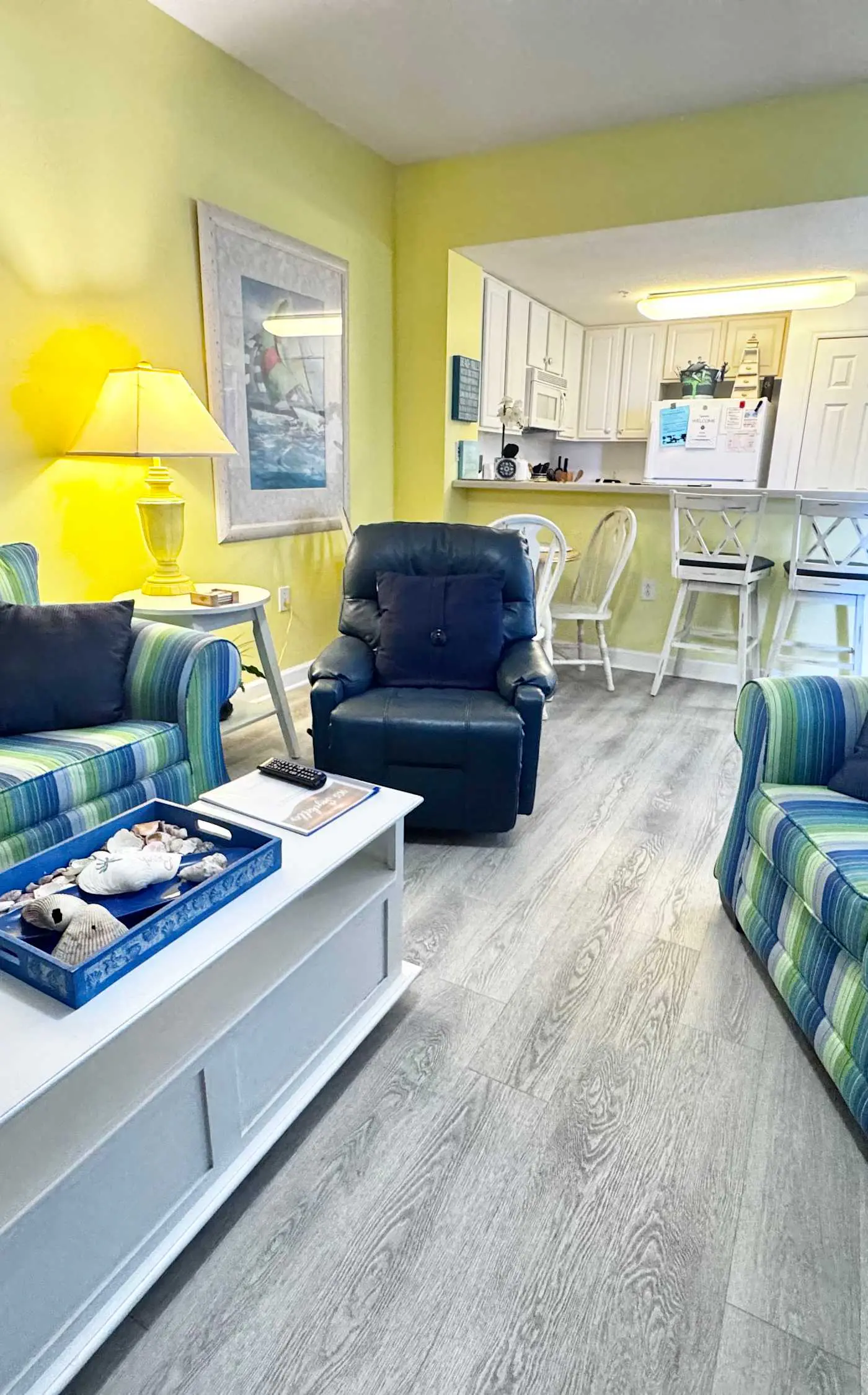 2 BR Oceanfront Condo with Shared Pool & Hot Tub