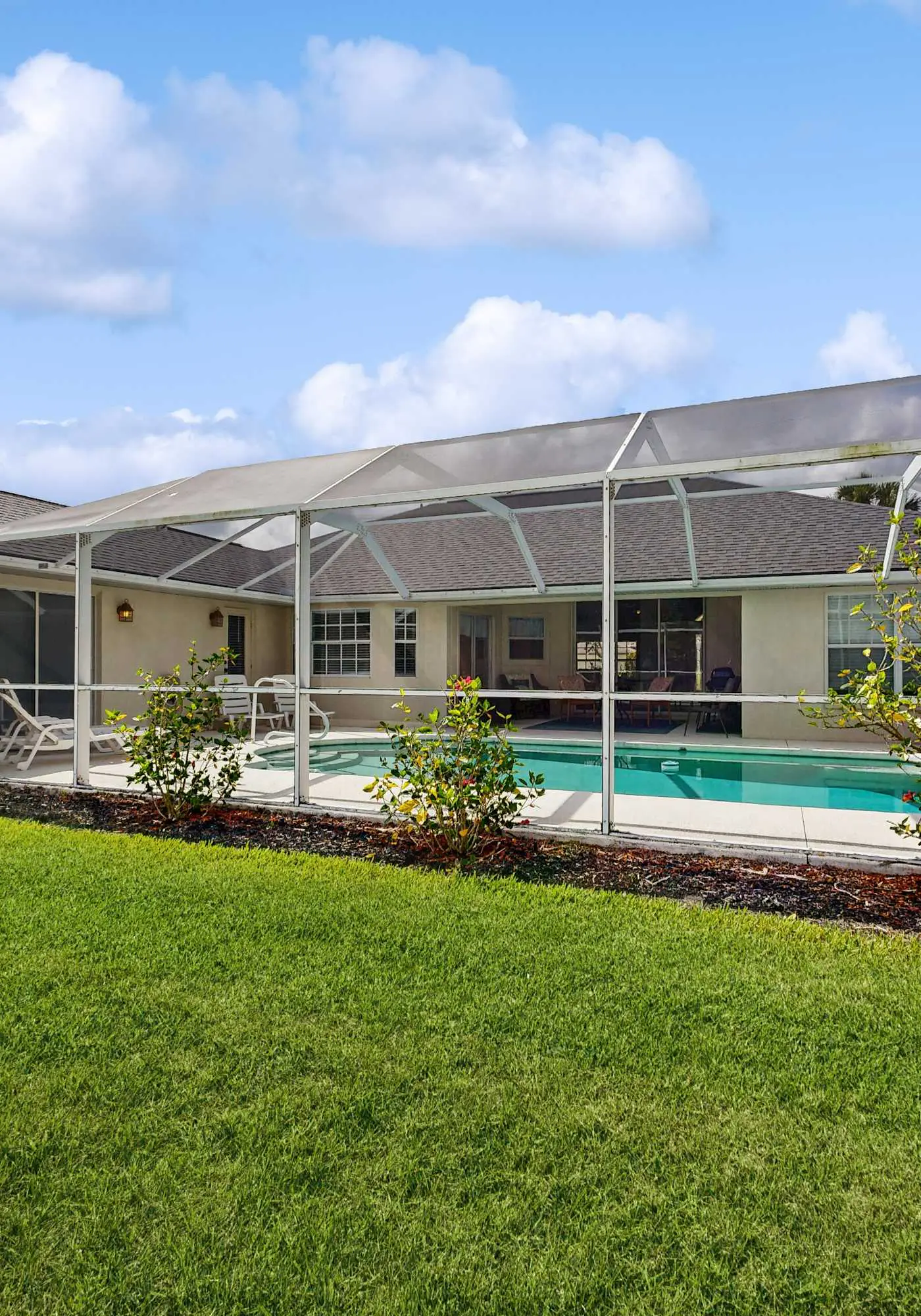 Spacious home with outdoor space & private pool