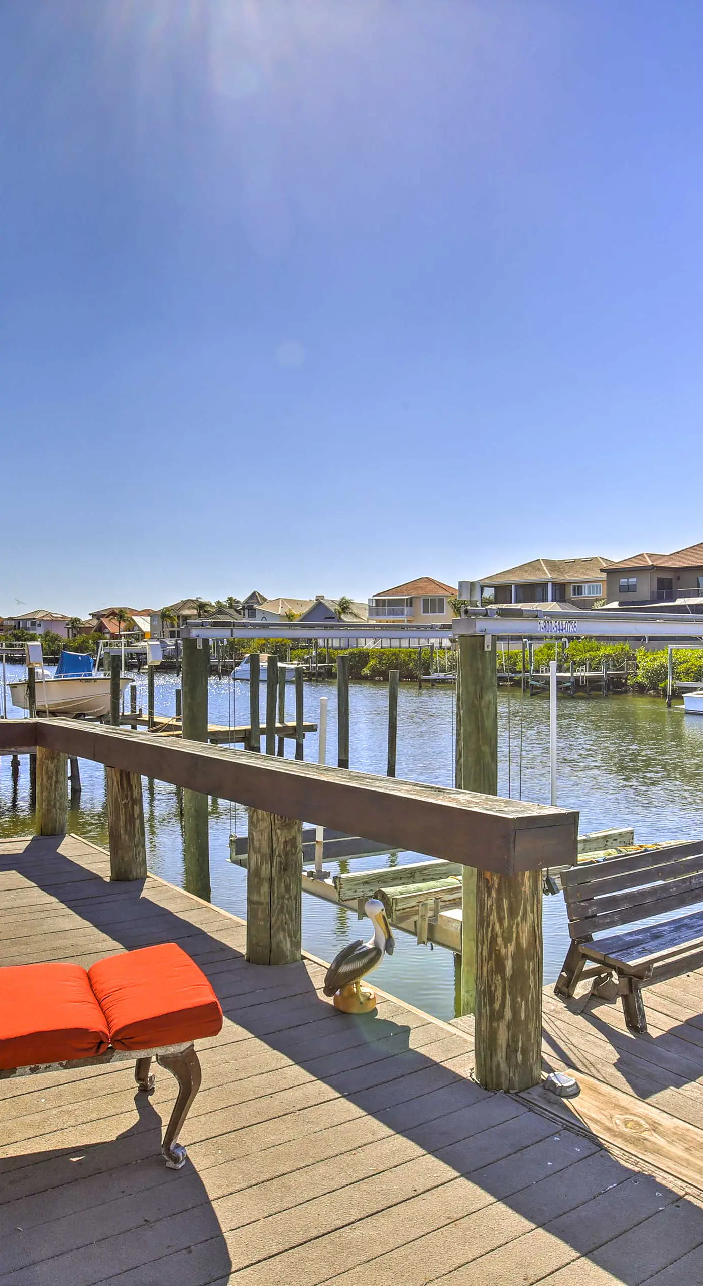 Solar-Heated Pool! Tropical Apollo Beach Hideaway