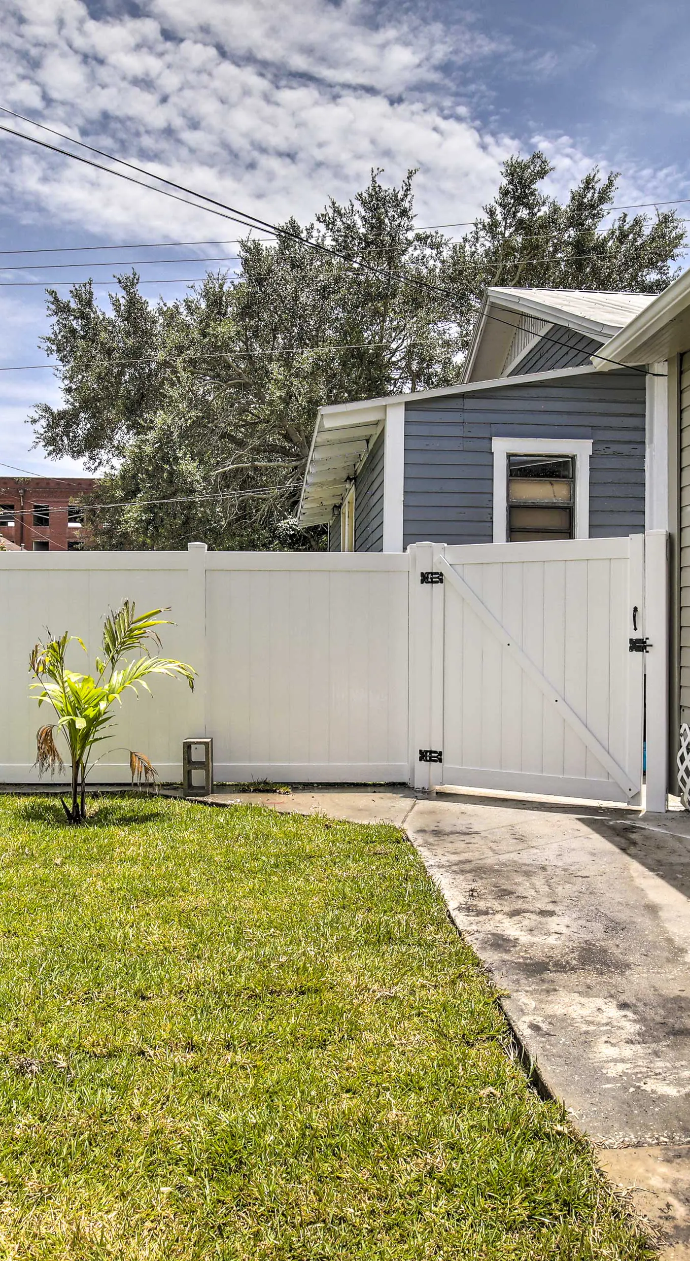 Updated Ybor City House w/ Fenced Yard