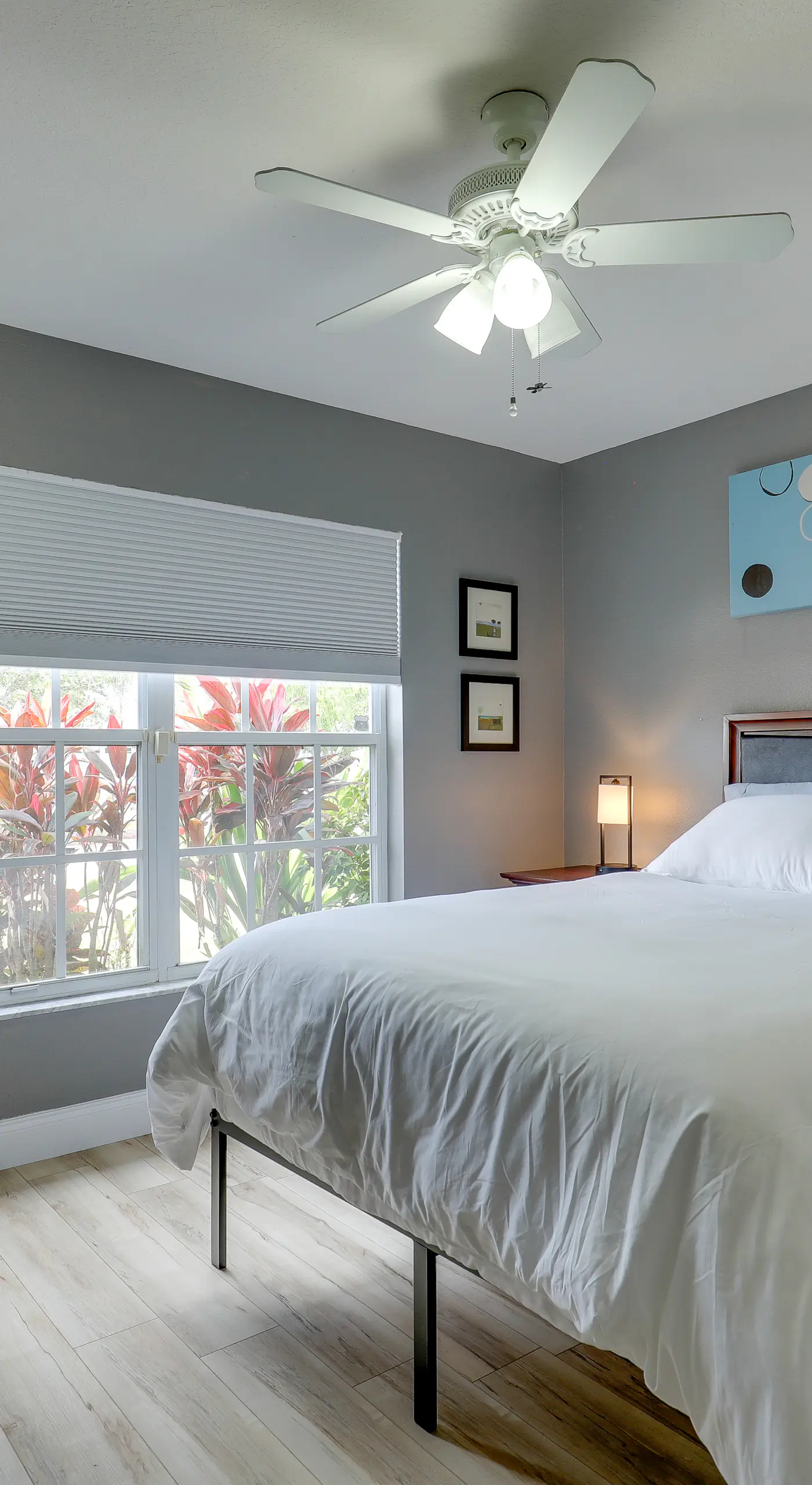Bright Getaway w/ Ski Lake, 11 Miles to Dtwn Tampa