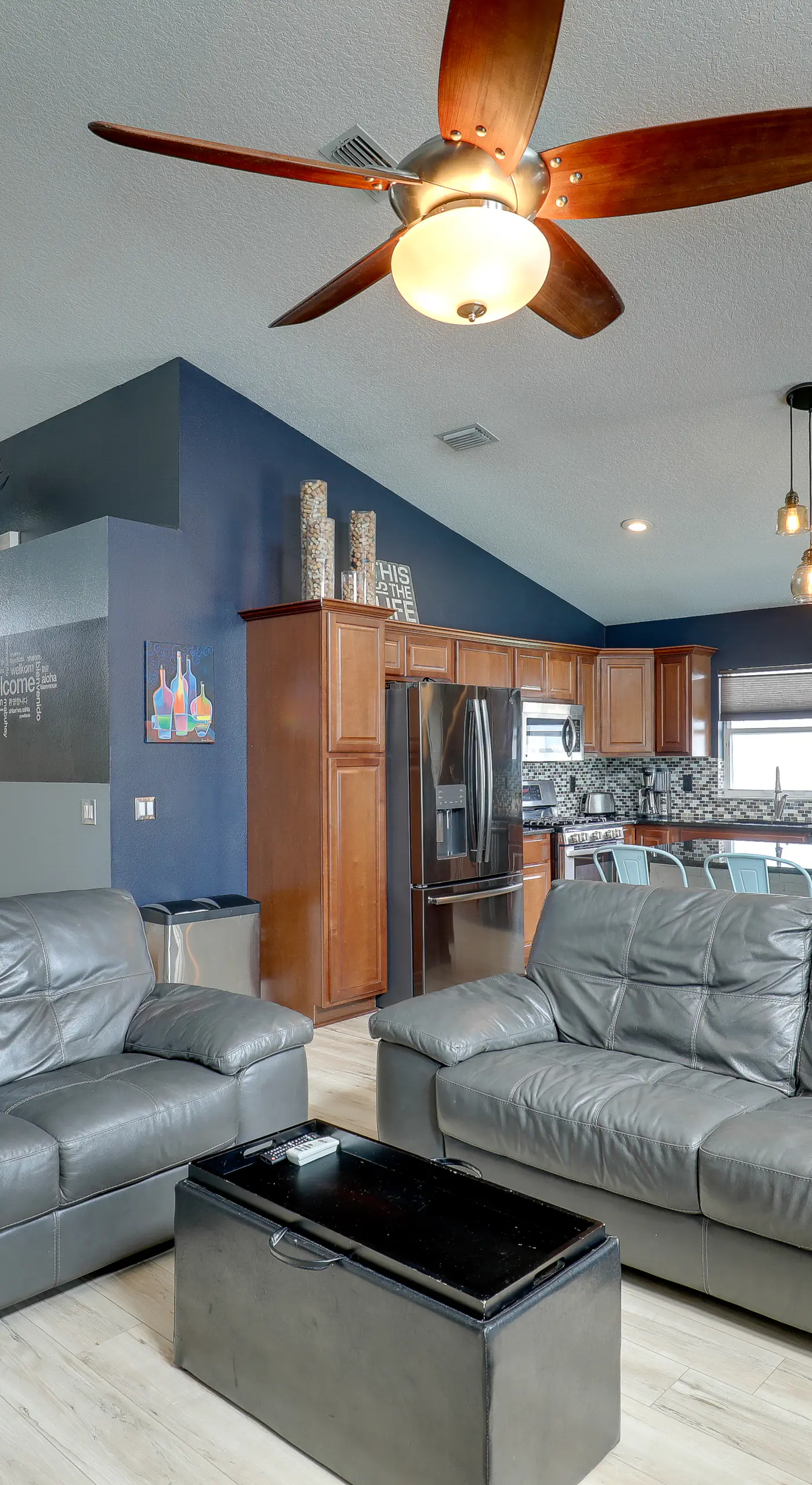 Bright Getaway w/ Ski Lake, 11 Miles to Dtwn Tampa