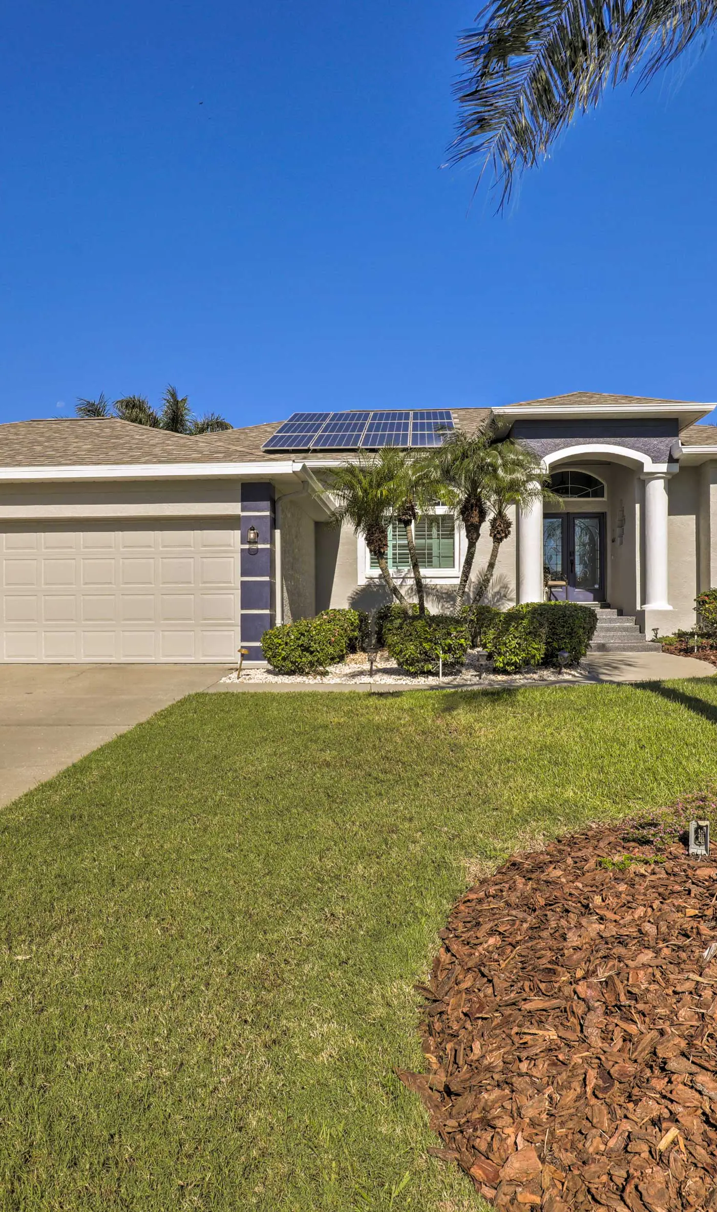 Heated Pool/Spa & Dock: Apollo Beach Home on Canal
