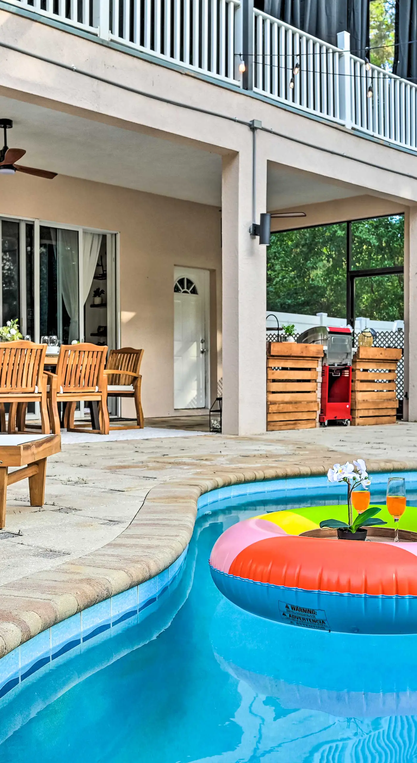 Stunning Thonotosassa Home ~ 7 Mi to Ocean!