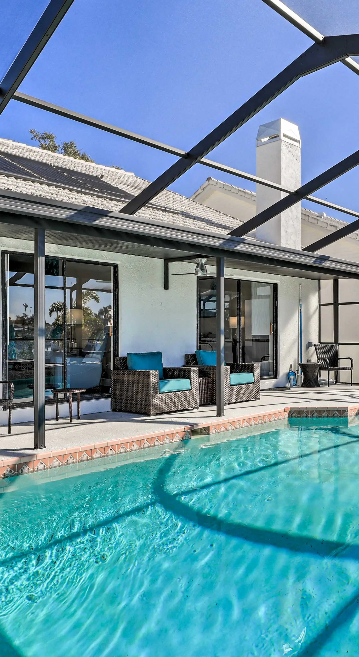Private Dock & Saltwater Pool: Apollo Beach House