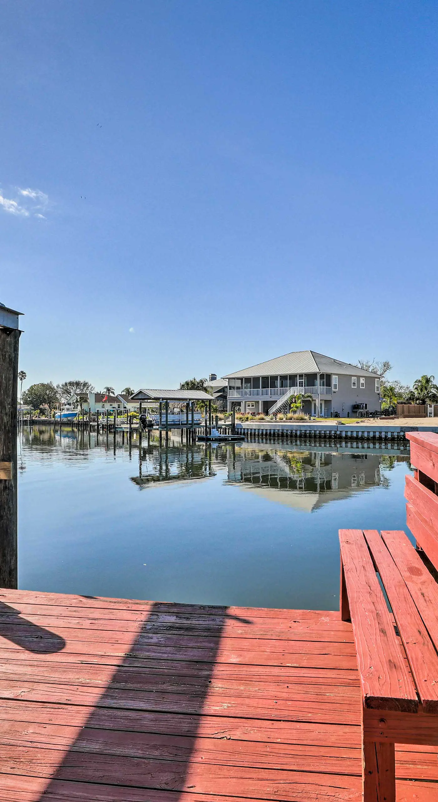 Private Dock & Saltwater Pool: Apollo Beach House