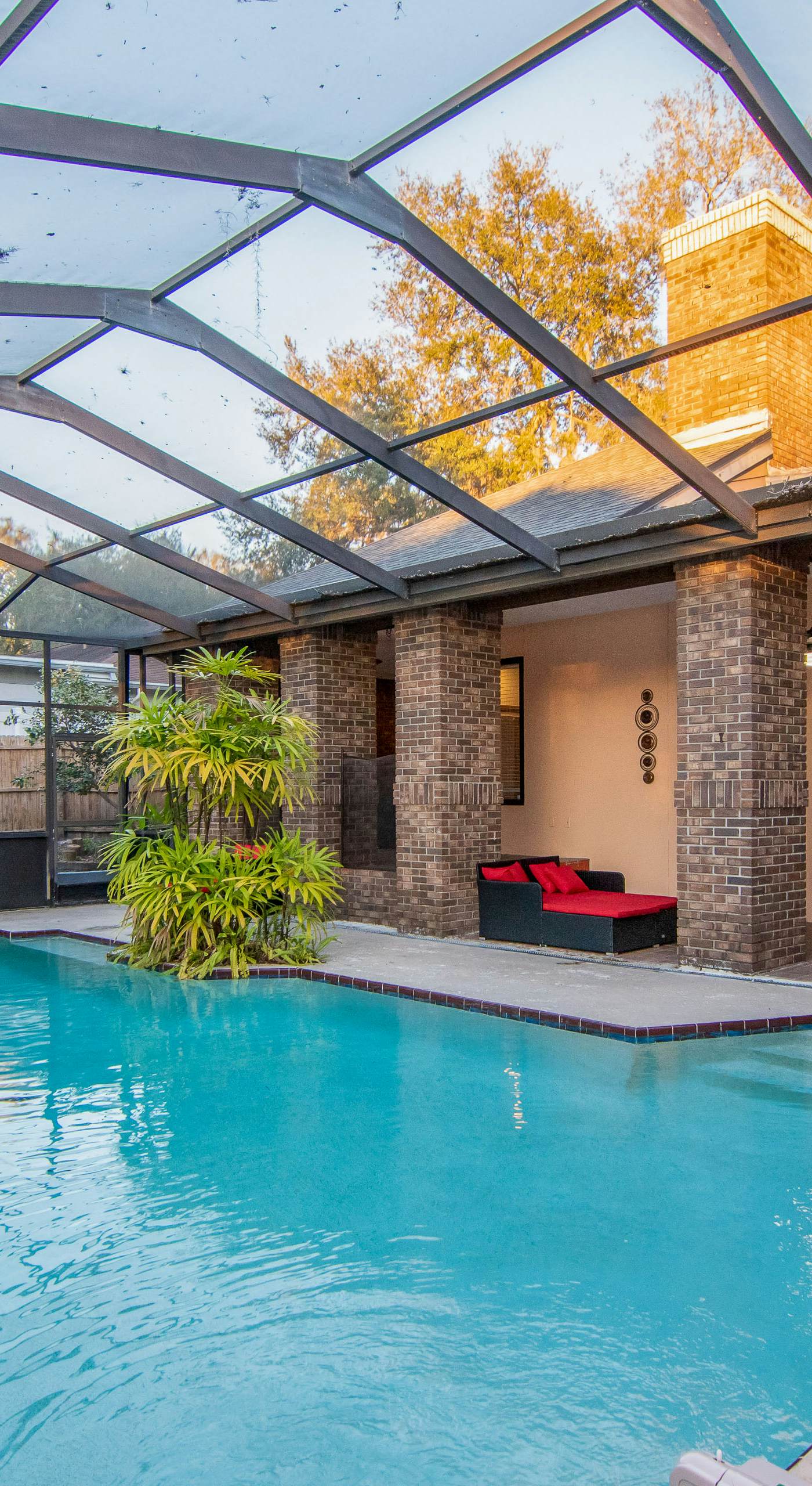 2 Mi to Busch Gardens: Retreat in Scenic Community